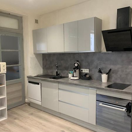 Studio Avec Cours Apartment Fourques  Luaran gambar